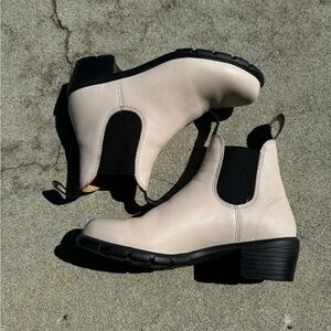 Blundstones 2160 boots